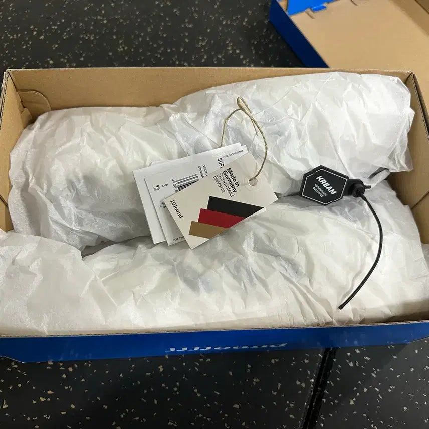 [BUNJANG] Zound Superstar 82 Off-White Sneakers / [275]자운드 슈퍼스타 82 오프화이트