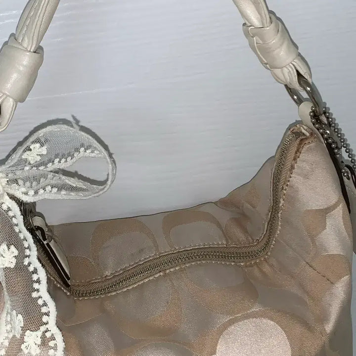 [BUNJANG] Coach Signature Y2K Shoulder Bag Ivory / 코치 시그니처 y2k 숄더백 아이보리