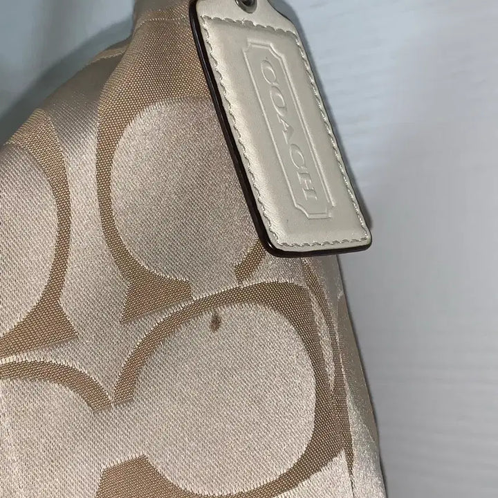 [BUNJANG] Coach Signature Y2K Shoulder Bag Ivory / 코치 시그니처 y2k 숄더백 아이보리
