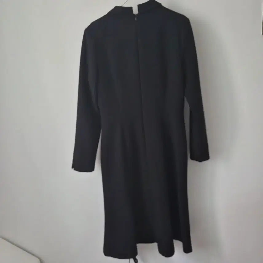 [BUNJANG] Marant Black Long Dress with Jewel Buttons / 마랑 블랙 롱 원피스 보석 단추 장식