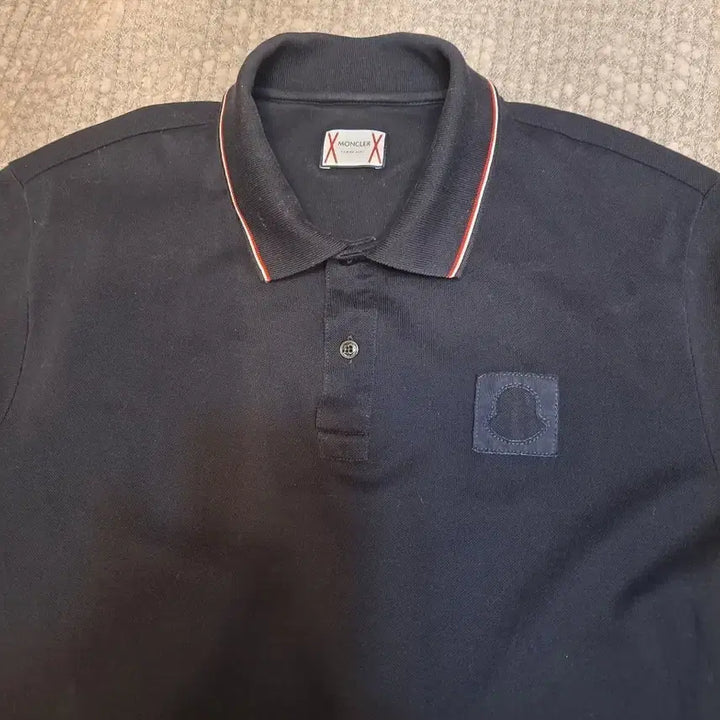 [BUNJANG] Moncler Slim Fit Navy T-shirt / 몽클레어 슬림핏   반팔티 팝니다