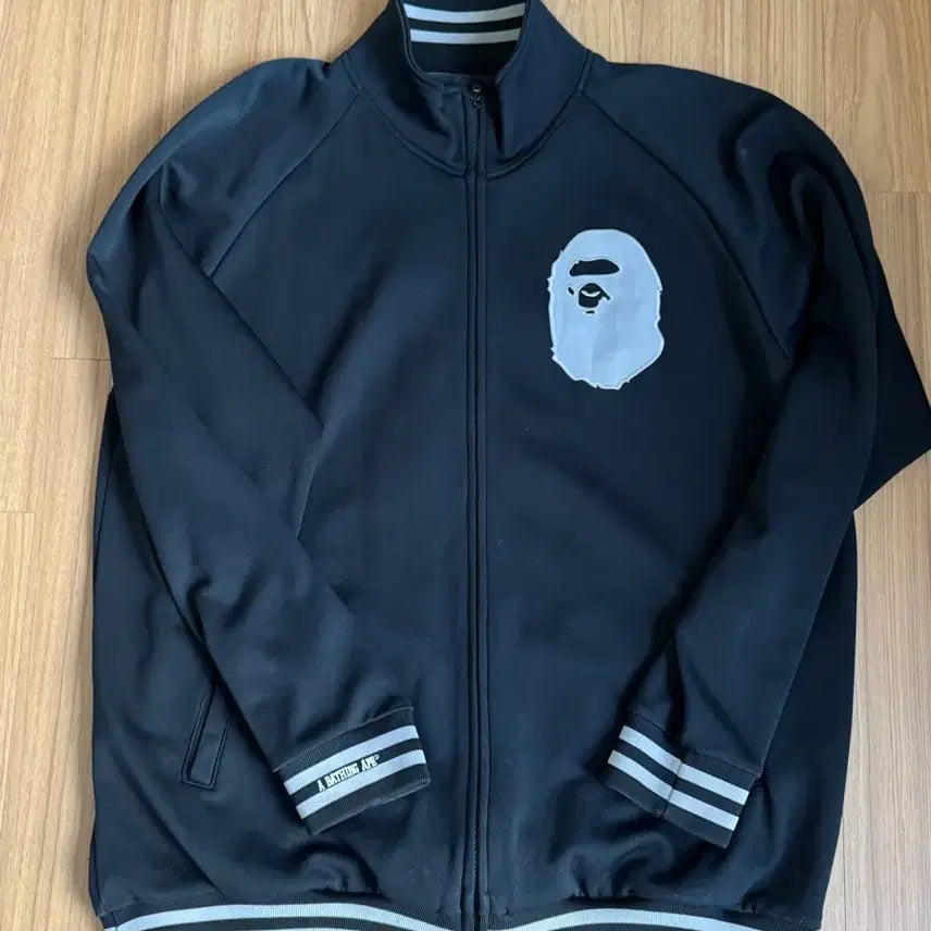 [SOLD OUT] 베이프 사루엘 네이비 집업 자켓 XL