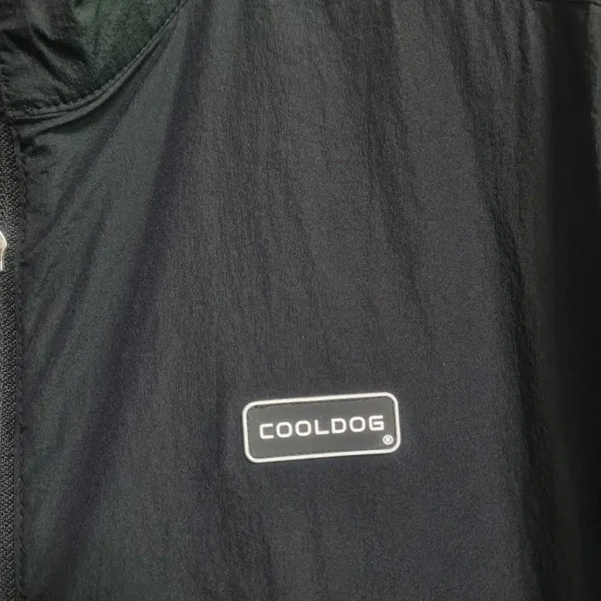 [BUNJANG] COOldog Black Windbreaker Jacket 100 / 쿨독 COOldog 블랙 바람막이 100