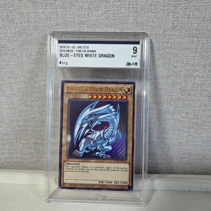 [BUNJANG] Yu-Gi-Oh! Blue-Eyes White Dragon CT13-EN008 Card / 유희왕 푸른눈의백룡 영판(CT13-EN008)카드