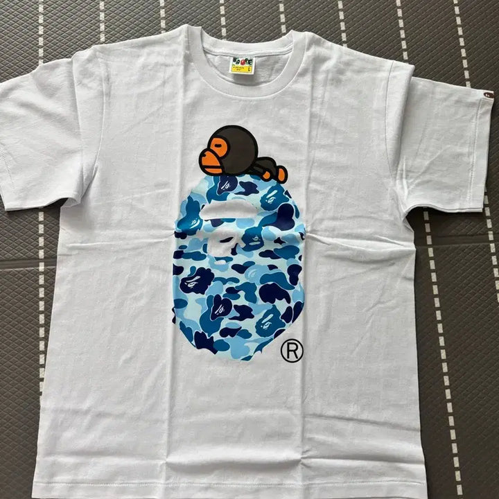 [SOLD OUT] 베이프 마일로 반팔 / L