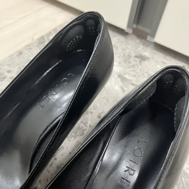 [BUNJANG] LOIRET Lir 132 Mid-Heel Pumps / 루아레 LOIRET Lir 132 미드힐 펌프스