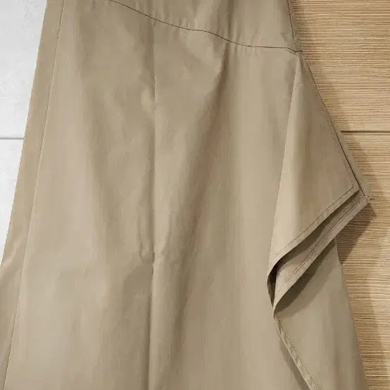 [SOLD OUT] 한섬 더스토어 언발 스커트