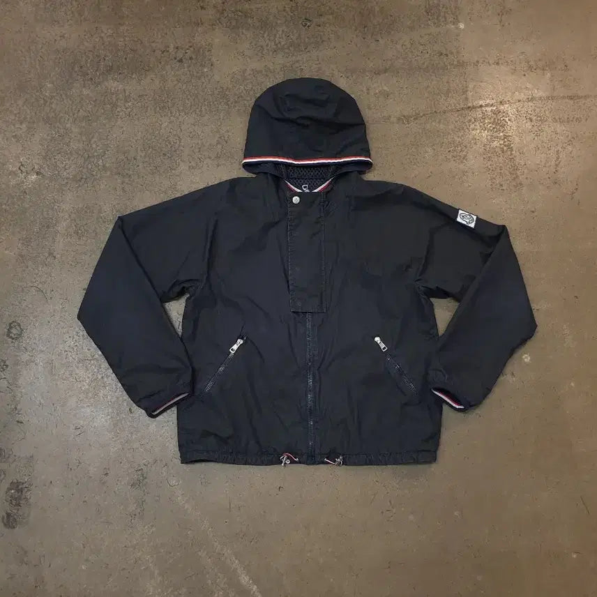 [SOLD OUT] 몽클레어 리버시블 바람막이 105 블랙