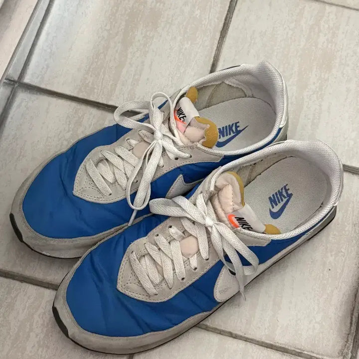 [BUNJANG] Nike Waffle Trainer 2 Hyper Royal Rattan Sneakers / 나이키 와플 트레이너 2 하이퍼 로얄 라탄