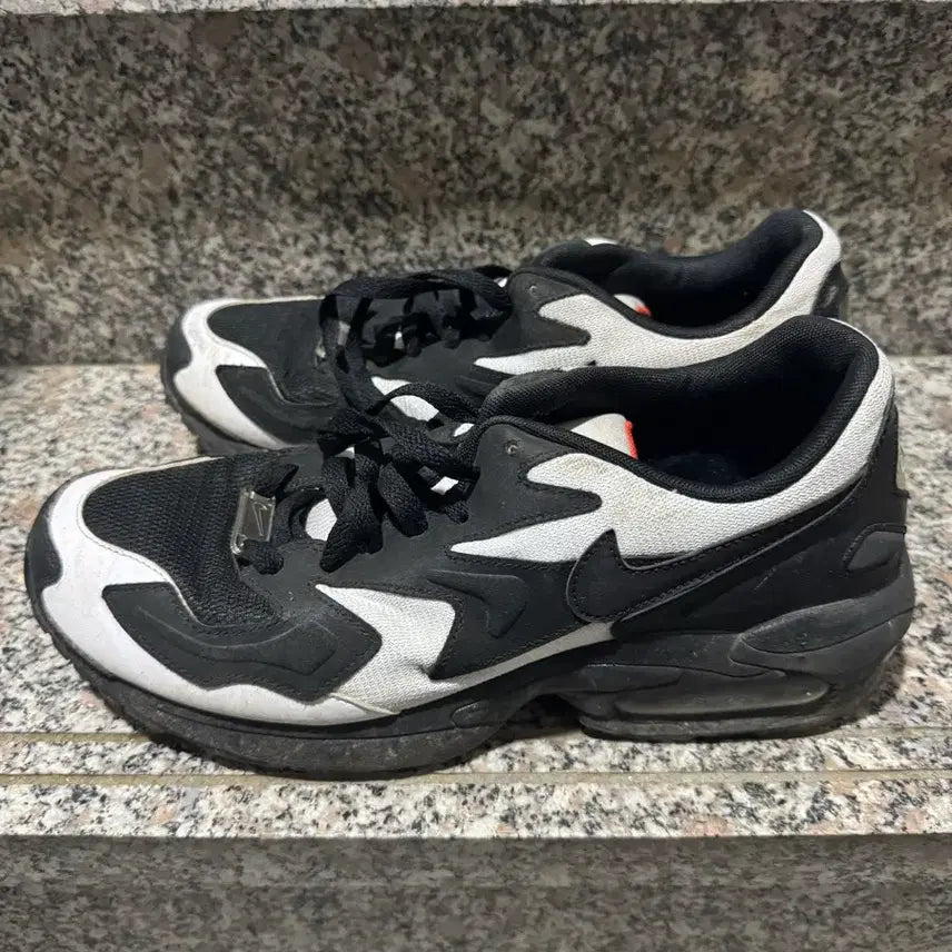 [BUNJANG] Nike Air Max2 Light Core Black White / 나이키 에어 맥스2 라이트 270-275 코어 블랙 화이트