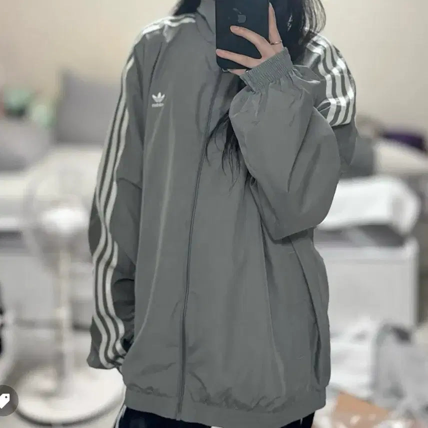 [SOLD OUT] (M 사이즈) 아딜레늄3 오버사이즈 트랙탑 그레이