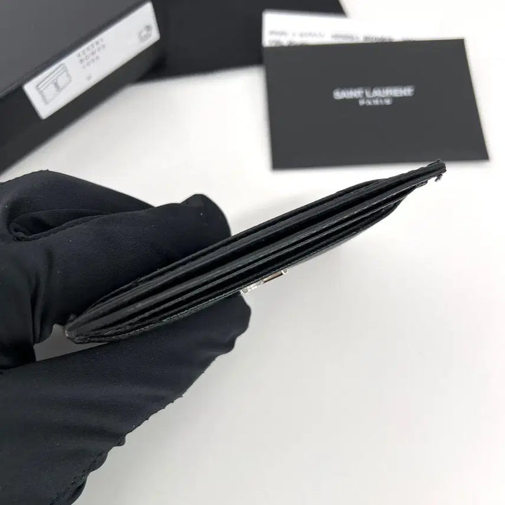 [BUNJANG] Saint Laurent Monogram Matelassé Card Wallet - Black / 생로랑 모노그램 마틀라세 은장 카드지갑 블랙 (423291)
