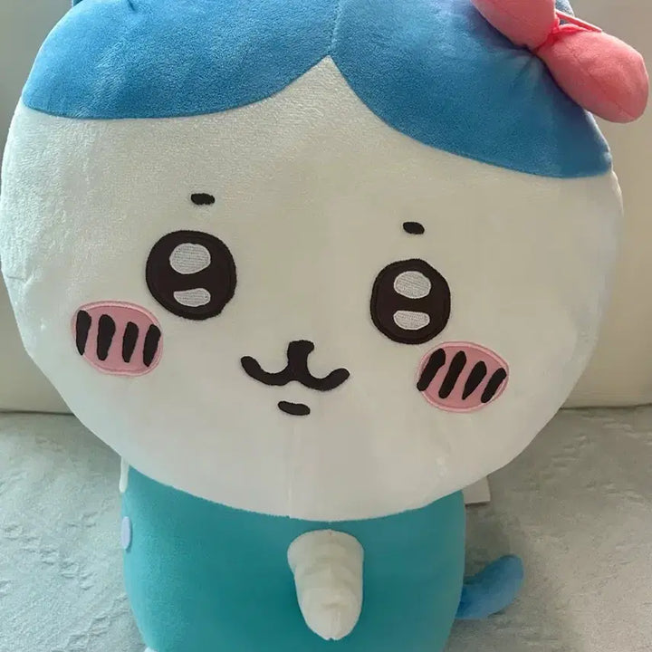 [BUNJANG] Chiikawa Hachiware Hello Kitty Big Plush / 치이카와 하치와레 헬로키티 빅누이 대형 누이