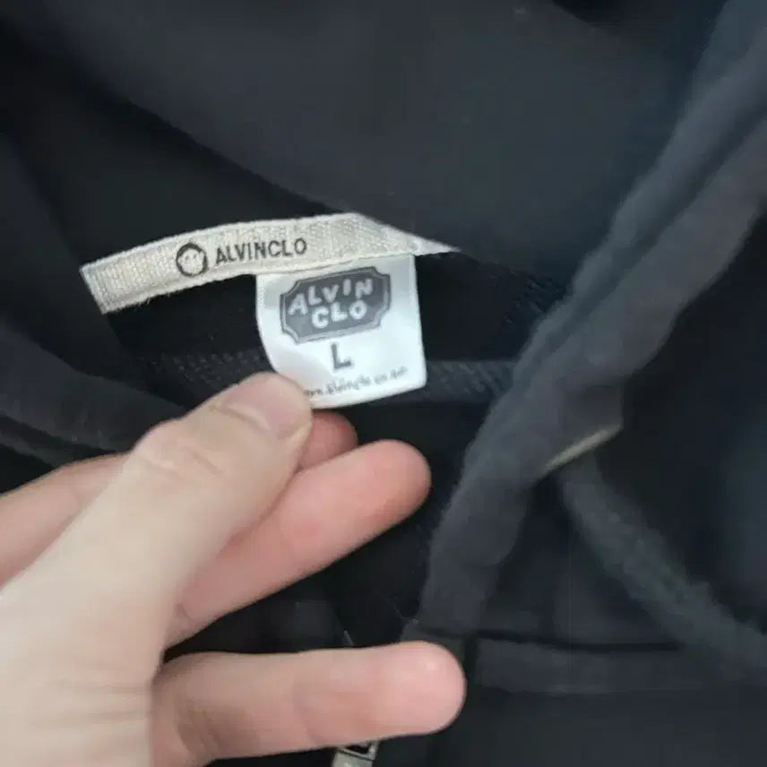 [BUNJANG] AVL Subtle Black Hooded Zip-Up Jacket / AVL Subtle 블랙 후드집업