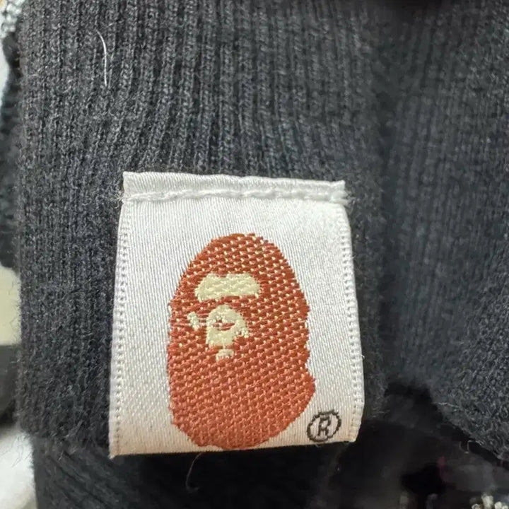 [SOLD OUT] 베이프 후드집업 블랙 급처ㅠ