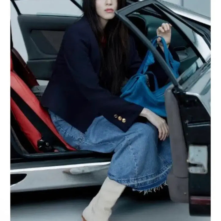 [SOLD OUT] 럭키슈에뜨 22 한소희 셔링 데님 스커트 36