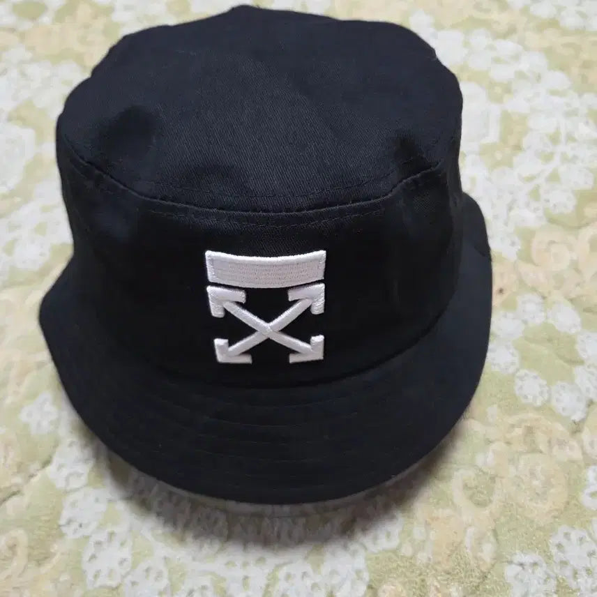 [BUNJANG] Off-White Bucket Hat / OFF-WHITE 오프화이트 버킷햇