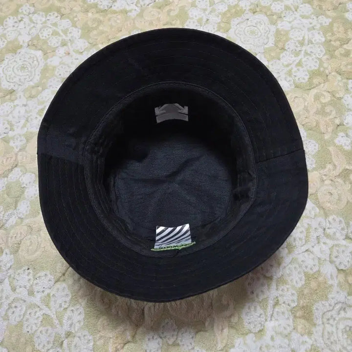 [BUNJANG] Off-White Bucket Hat / OFF-WHITE 오프화이트 버킷햇