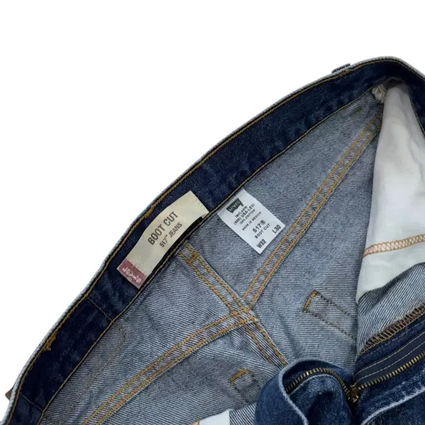 [SOLD OUT] 00s levis 517 (표기 32 30)