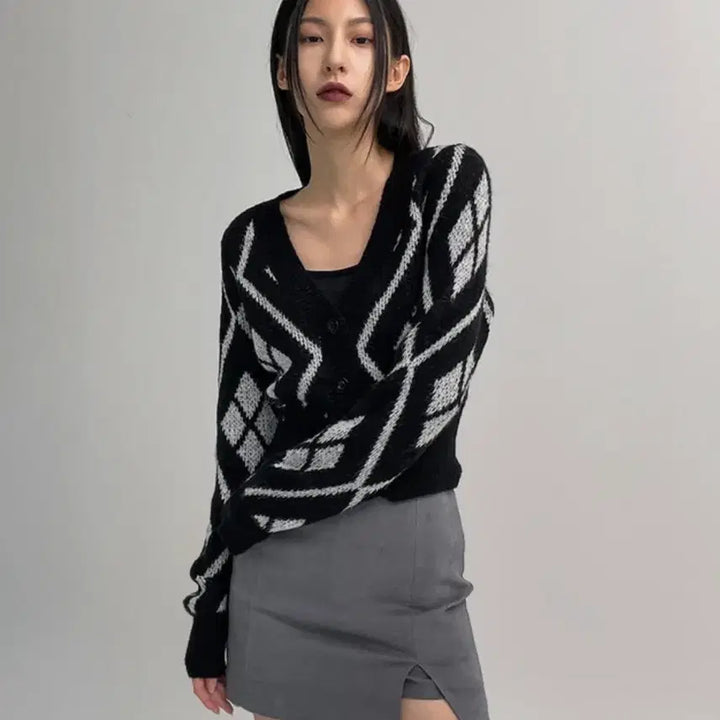 [BUNJANG] Blackup Nomb Wool Crop Cardigan / 블랙업 놈브 울 크롭가디건