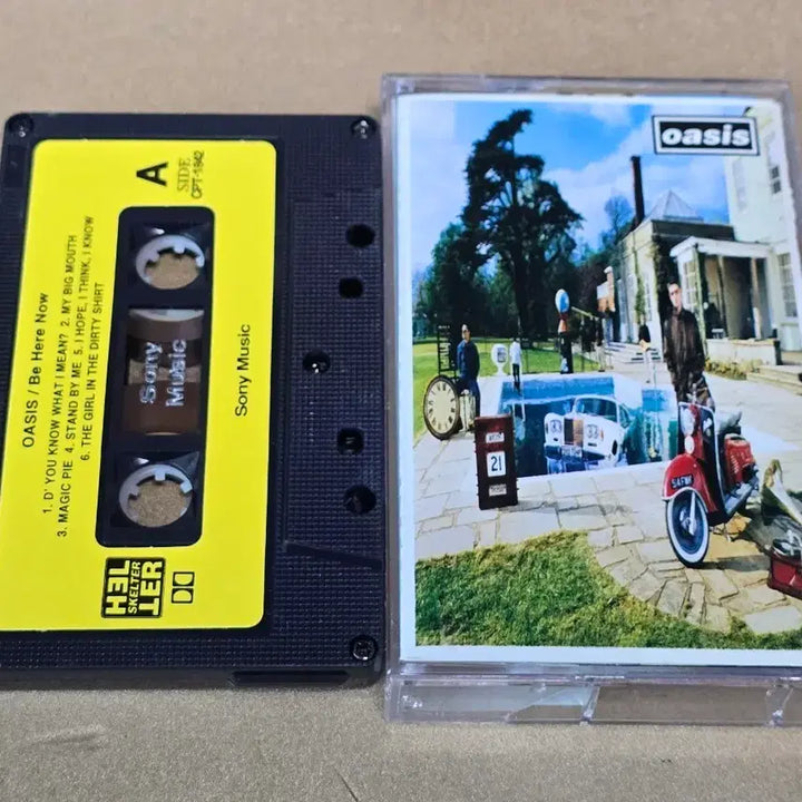 [BUNJANG] Oasis Be Here Now Cassette Tape / 오아시스 Be Here Now 카세트 테이프
