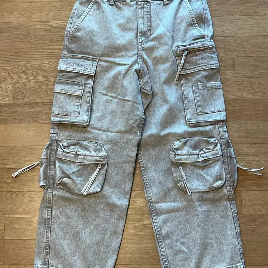 [BUNJANG] H&amp;M Beige Loose Cargo Pants / H&amp;M 베이지 루즈 카고 팬츠