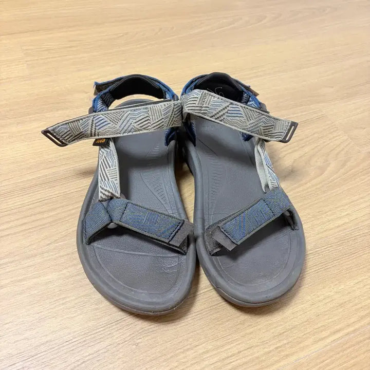[BUNJANG] Teva Hurricane XLT2 Sandals (250) / 테바 허리케인 샌들 xlt2 250