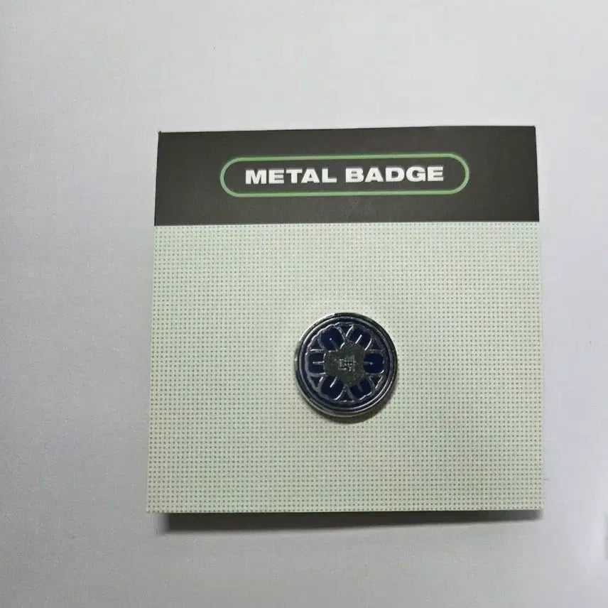 [BUNJANG] PLAVE Sunghwi Metal Badge / 플레이브 성휘예고 메탈 뱃지