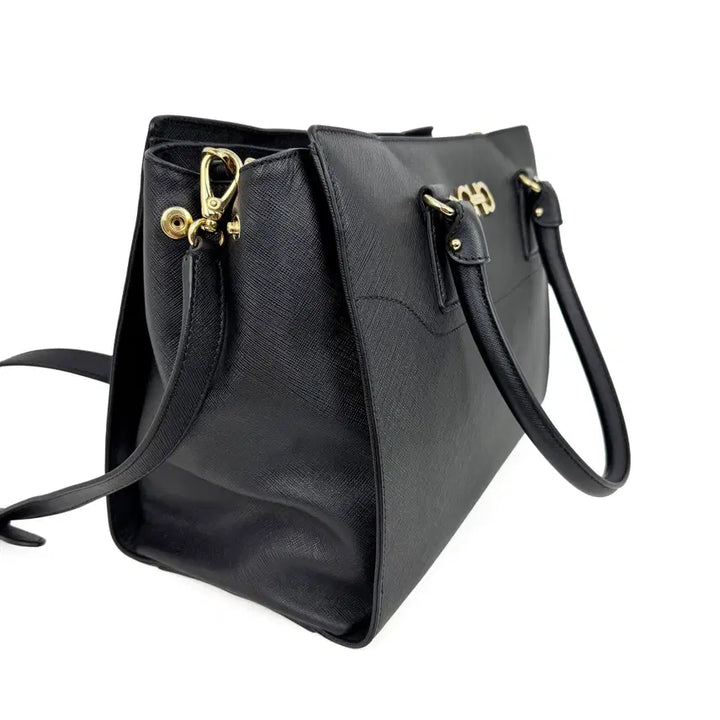 [BUNJANG] Salvatore Ferragamo Gancini Black Leather Tote Shoulder Bag 21F271 / 페라가모 블랙 레더 간치니 토트백 겸 숄더백 21F271