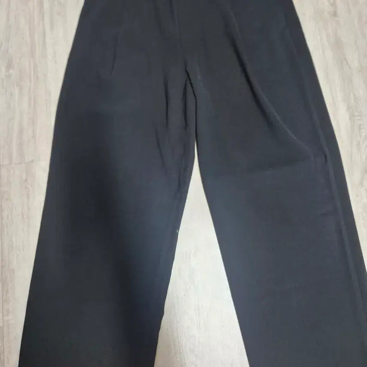 [SOLD OUT] 무신사 스탠다드 린넨라이크 원턱 와이드 밴딩 팬츠 32