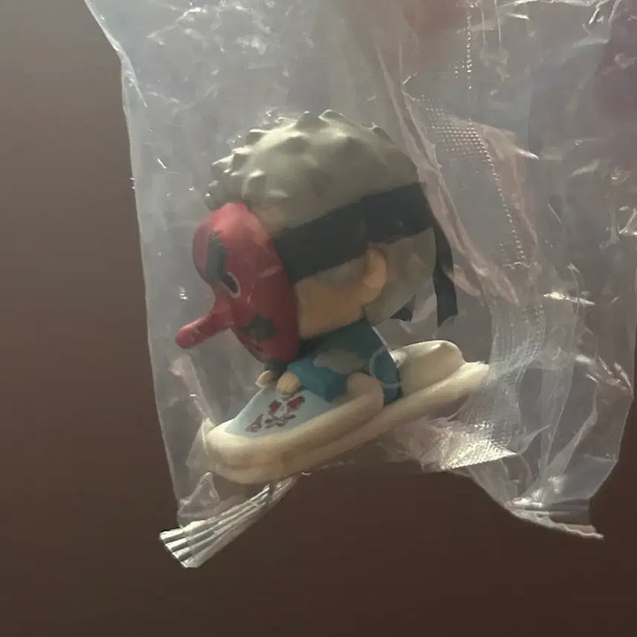 [BUNJANG] Demon Slayer Urokodaki Sakonji Mini Figure / 귀멸의칼날 우로코다키 사콘지 미니 피규어