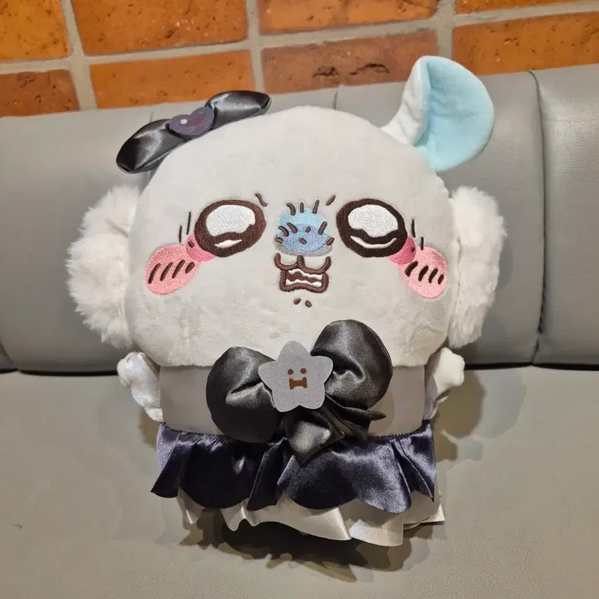 [BUNJANG] Chiikawa Magical Series Demon Momonga Medium Plush Doll / 마지막 1개 남음!! 치이카와 매지컬 시리즈_악마 모몽가 중형 인형