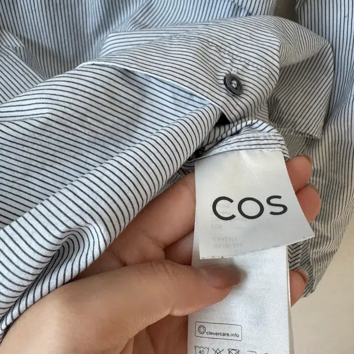 [SOLD OUT] (상태최상) COS 코스 남성 레귤러핏 coupe droite 바스락 스