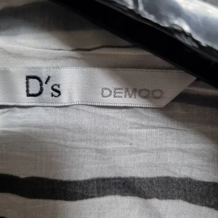 [BUNJANG] DEMOO Collection Striped Shirt-Style Long Blouse / 데무뉴컬렉션 스트라이프 셔츠형 롱 블라우스