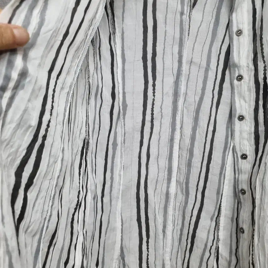 [BUNJANG] DEMOO Collection Striped Shirt-Style Long Blouse / 데무뉴컬렉션 스트라이프 셔츠형 롱 블라우스