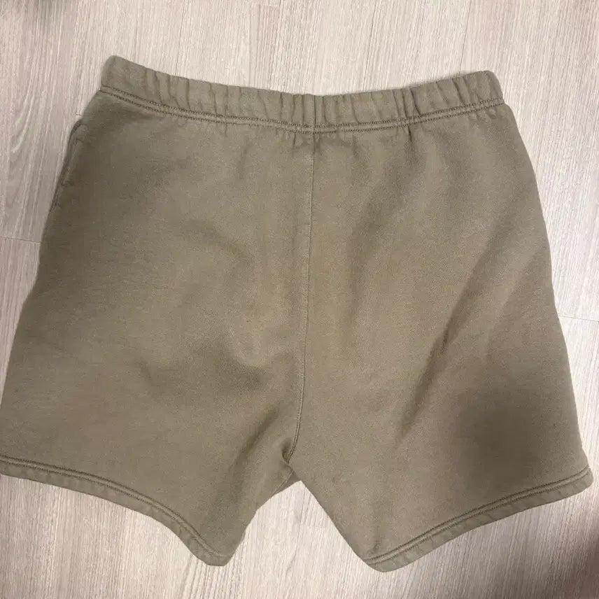 [BUNJANG] Fear of God Essentials Shorts M / 피어오브갓 에센셜 쇼츠 M