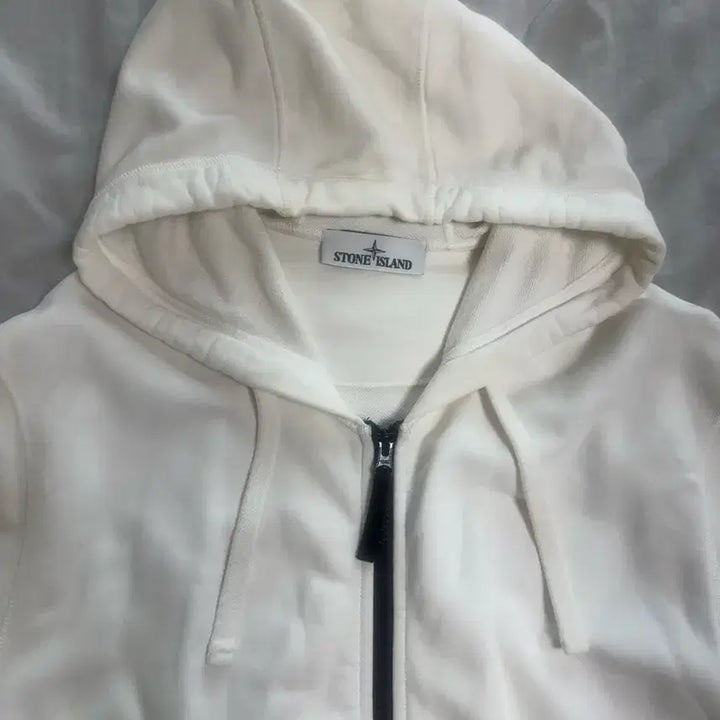 [BUNJANG] Stone Island Hooded Zip-Up XL / 스톤아일랜드 후드집업xl