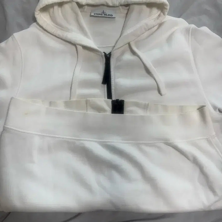 [BUNJANG] Stone Island Hooded Zip-Up XL / 스톤아일랜드 후드집업xl