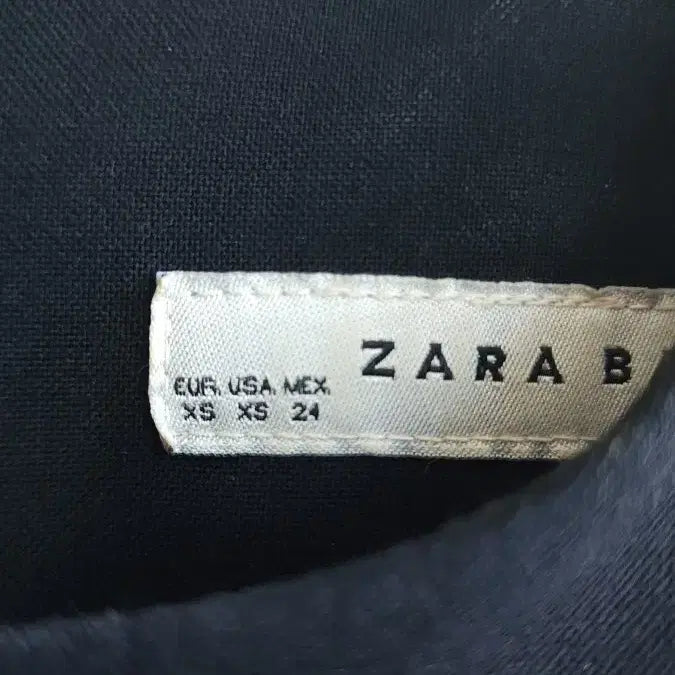 [BUNJANG] 자라 zara 기본 슬림핏 블랙 원피스 하객룩 오피스룩 정장 / 자라 zara 기본 슬림핏 블랙 원피스 하객룩 오피스룩 정장