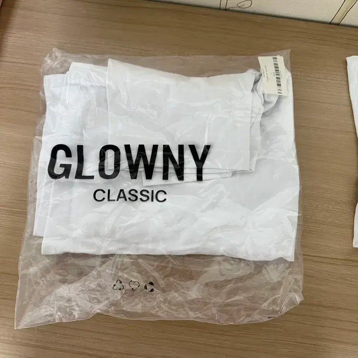 [BUNJANG] Glony G Classic Soft Tee / 글로니 G classic soft tee