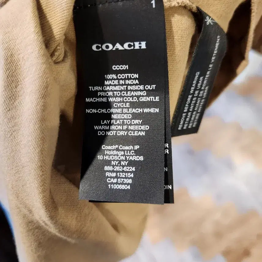 [BUNJANG] Coach Signature Pattern T-shirt Brown XL / 코치 시그니처 패턴 반팔 티셔츠 브라운 XL사이즈 새상품 판매합니다
