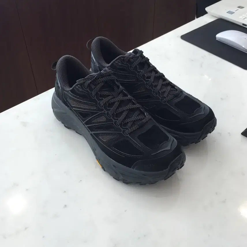 [BUNJANG] [280] XLIM x HOKA Mafate Speed 2 / [280] XLIM x HOKA Mafate Speed 2