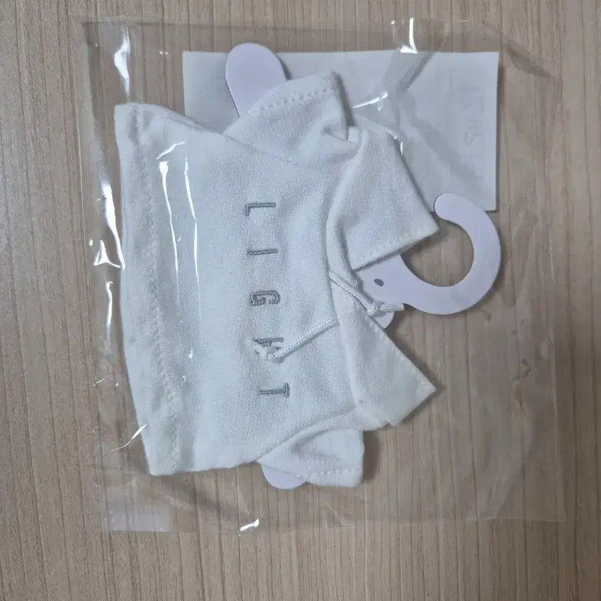 [BUNJANG] Baekhyun LIGHT Doll White Outfit / 백현 LIGHT 흰색 인형 의상