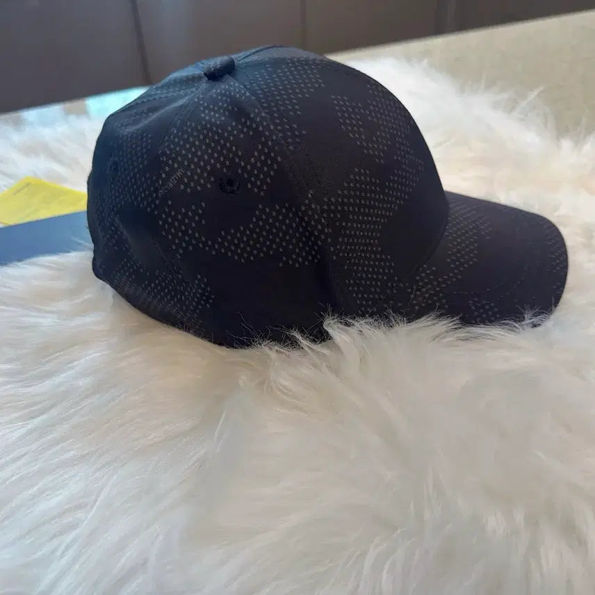[BUNJANG] Amazing Crew Black Dot Pattern Ball Cap / (새상품)어메이징크루 볼캡 골프 모자