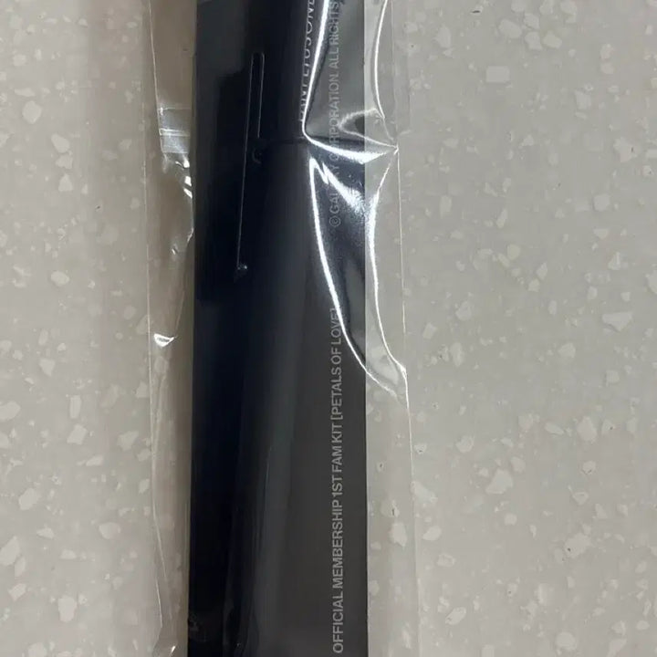 [BUNJANG] G-Dragon Fan Kit Ballpoint Pen / 지드래곤 팬키트 미개봉 볼펜