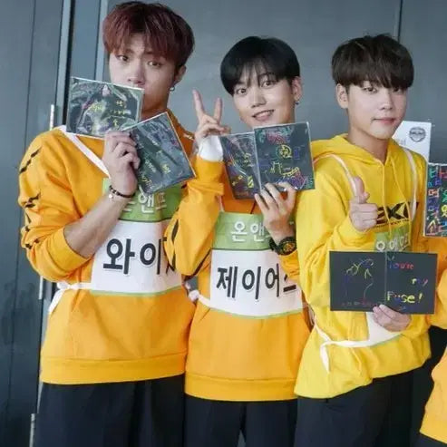 [BUNJANG] ONF Seungjoon Complete Graffiti Polaroid + 2018 ISAC Scratch Card / 온앤오프 승준 컴플리트 낙서폴라로이드+2018아육대스크래치카드