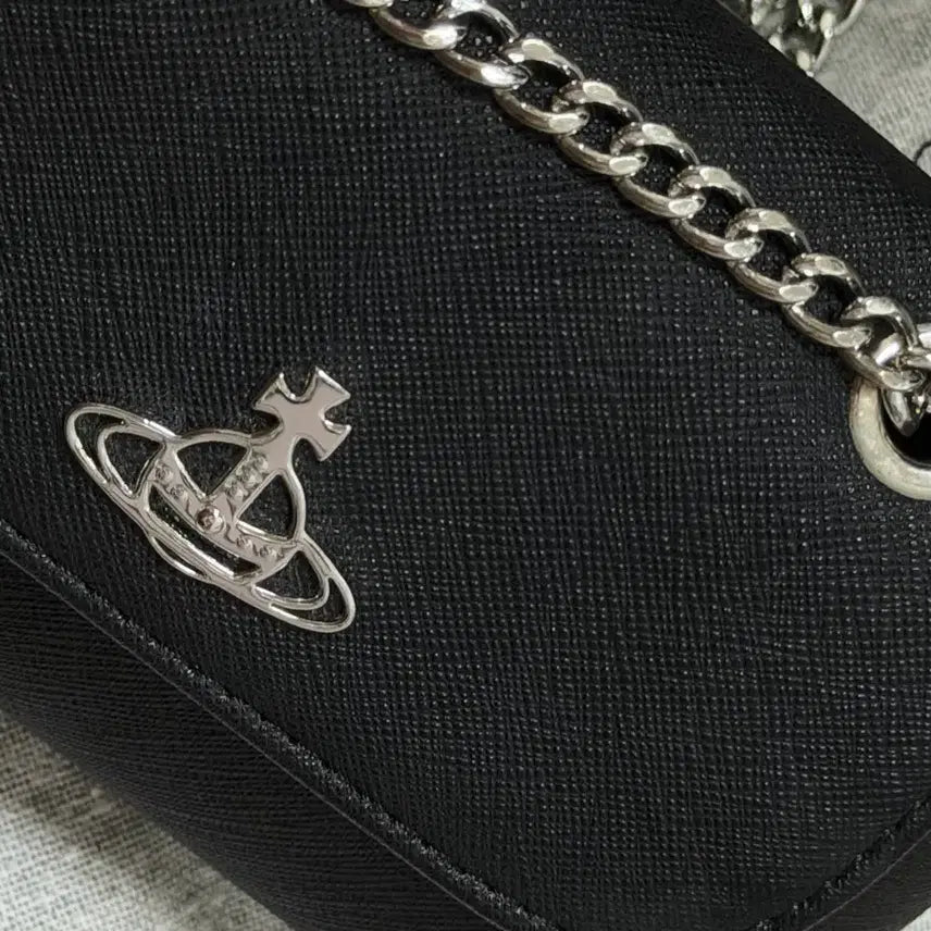 [BUNJANG] Vivienne Westwood Saffiano Bio Green Handbag / 비비안웨스트우드 사피아노 바이오그린