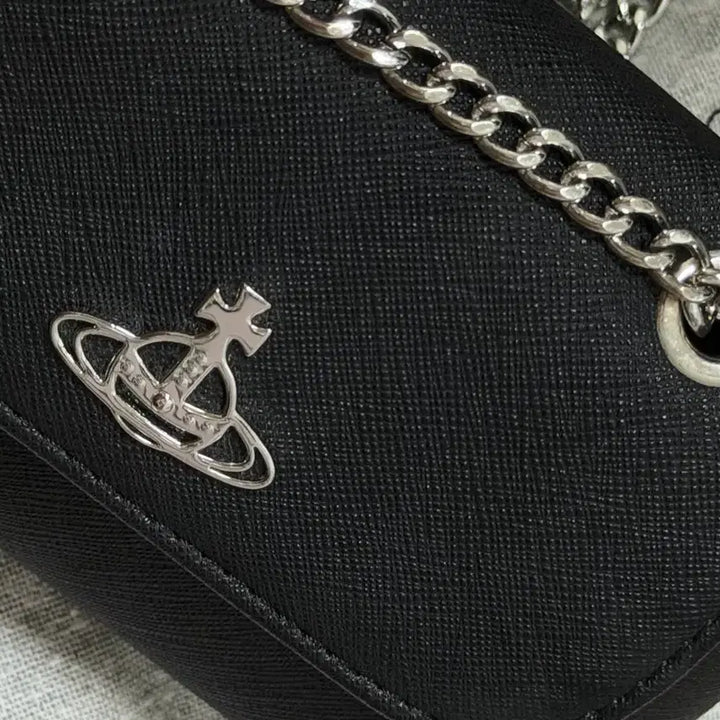 [BUNJANG] Vivienne Westwood Saffiano Bio Green Handbag / 비비안웨스트우드 사피아노 바이오그린