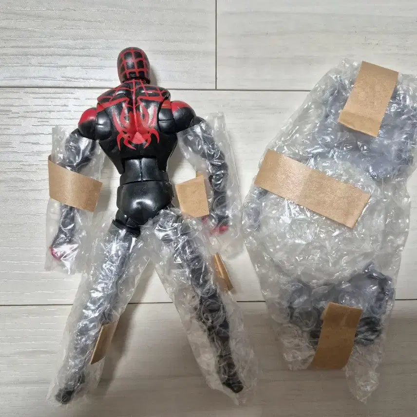 [BUNJANG] Marvel Legends Miles Morales Action Figure / 박스 x, 새제품) 마블레전드 마일스 모랄레스 마블 피규어