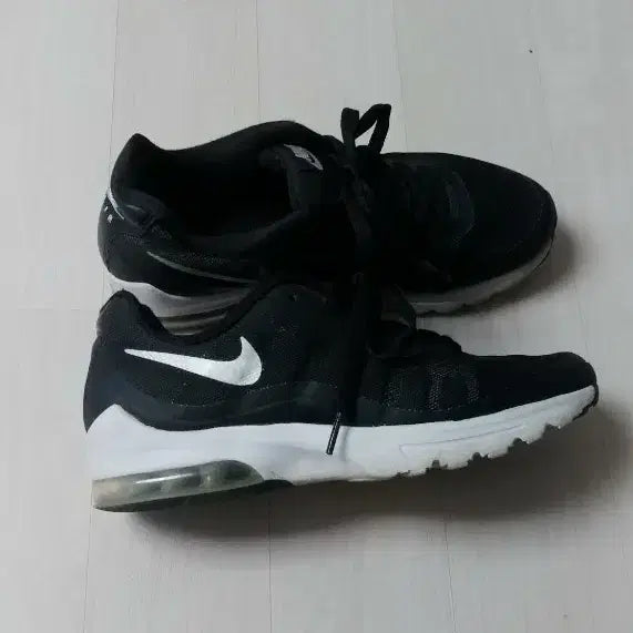 [BUNJANG] Nike Air Sneakers 230mm / 나이키에어 운동화 230mm